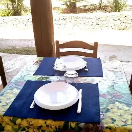 Apartment Villaloddo 3 Marina Di Cap 08047 Dietro Ristorante La Grotta